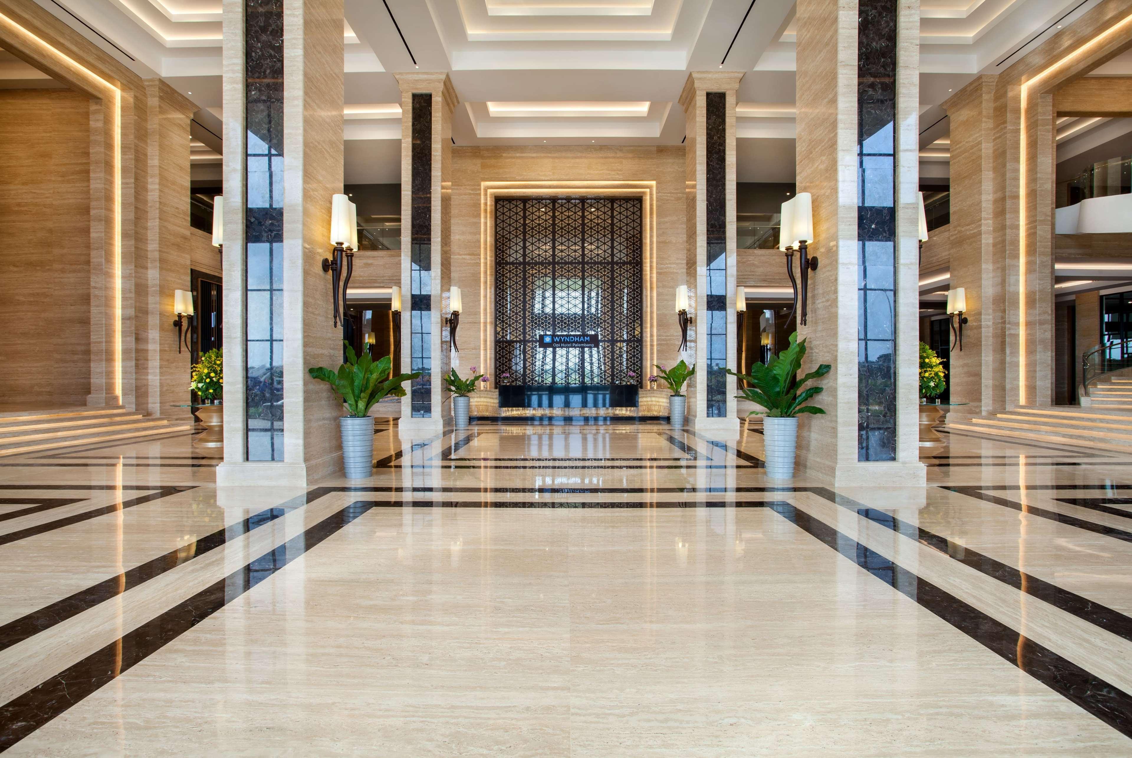 Wyndham Opi Hotel Palembang Exterior photo